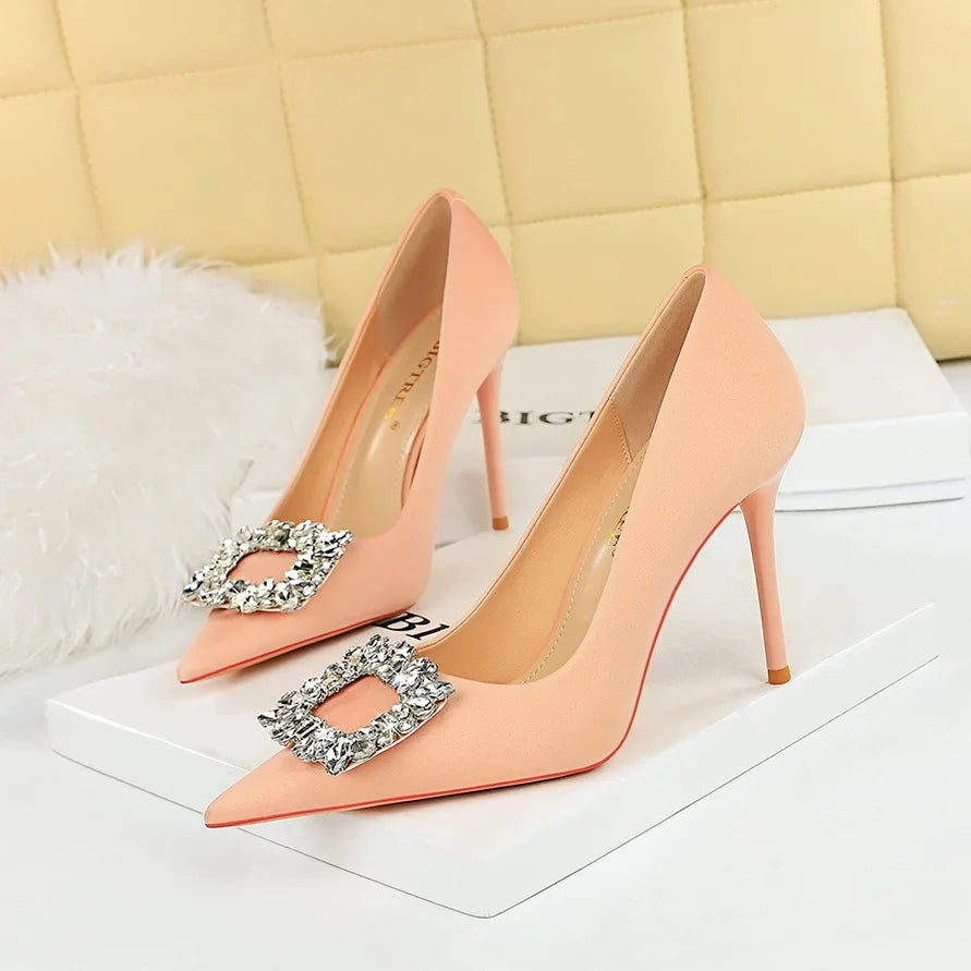 rhinestone buckle heel pumps